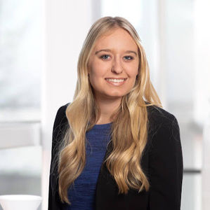 Meet your Posher, Laura